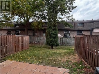 33 - 2301 DERRY ROAD W Mississauga (Meadowvale) Ontario photo 6