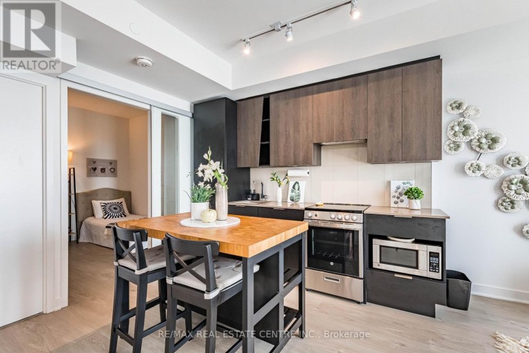 5707 - 3900 CONFEDERATION PARKWAY, Mississauga (City Centre), Ontario, L5B0M3