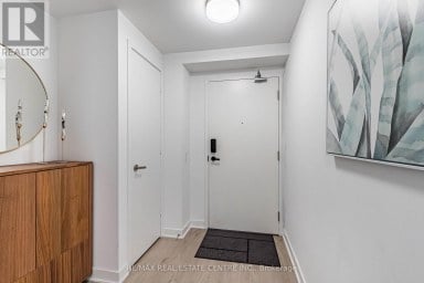 5707 - 3900 CONFEDERATION PARKWAY Mississauga (City Centre) Ontario photo 3