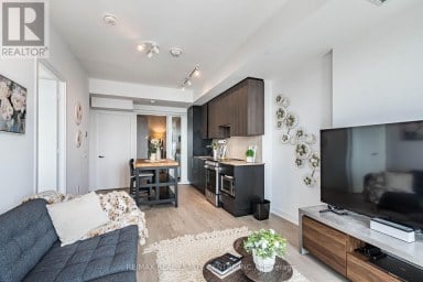 5707 - 3900 CONFEDERATION PARKWAY Mississauga (City Centre) Ontario photo 6