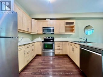 45 - 112 NORTH CENTRE ROAD London North (North B) Ontario photo 2