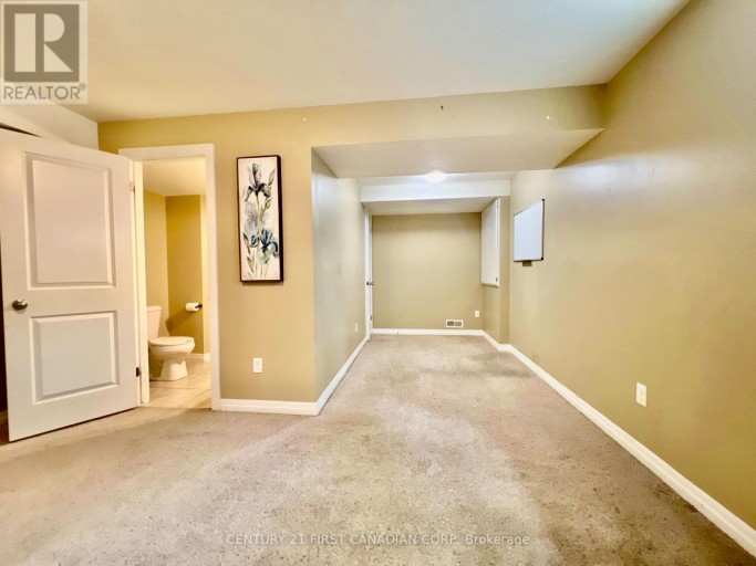 45 - 112 NORTH CENTRE ROAD, London North (North B), Ontario, N5X0G9