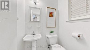 4 ASHSTEAD PLACE Toronto (Don Valley Village) Ontario photo 17