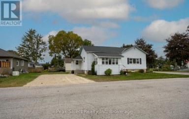 103 PARK STREET South Huron (Exeter) Ontario photo 3