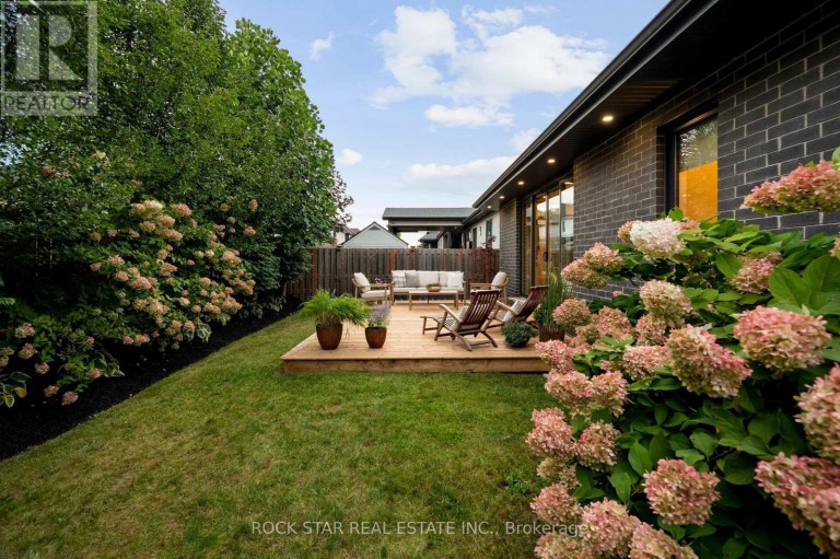 116 LAMETTI DRIVE, Pelham (Fonthill), Ontario, L3E0A3