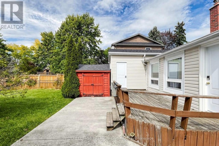 98 THORNTON AVENUE, Bradford West Gwillimbury (Bradford), Ontario, L3Z1N4