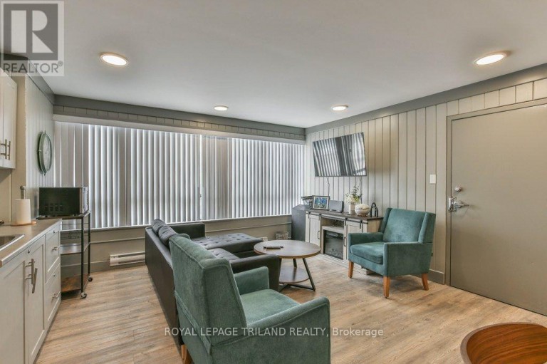 1001 - 1600 ADELAIDE STREET N, London North (North C), Ontario, N5X3H6