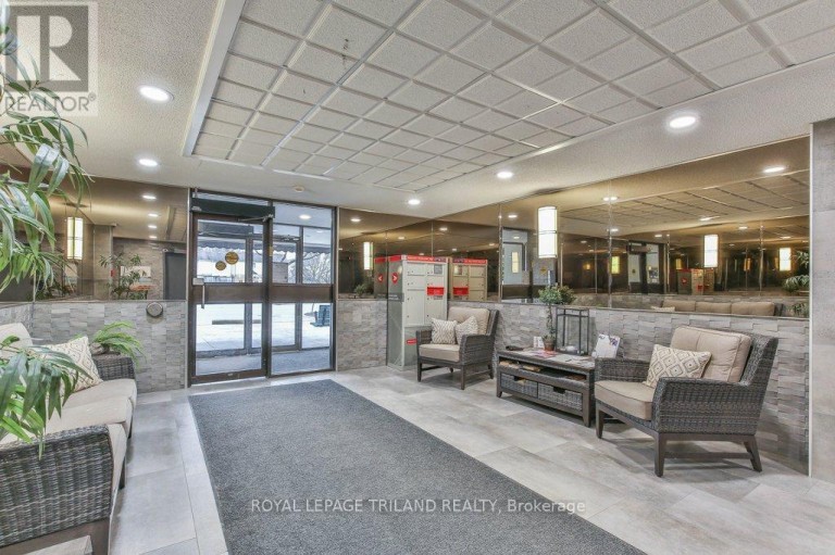 1001 - 1600 ADELAIDE STREET N, London North (North C), Ontario, N5X3H6
