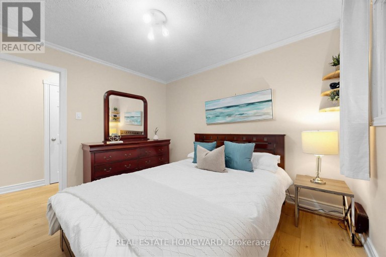 621 BYRON STREET S, Whitby (Downtown Whitby), Ontario, L1N4R6