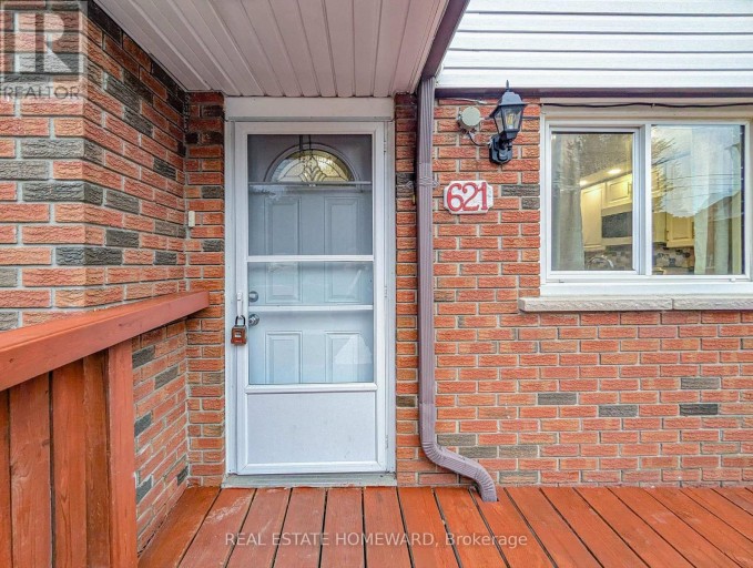 621 BYRON STREET S, Whitby (Downtown Whitby), Ontario, L1N4R6