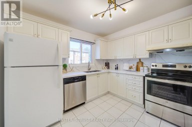 61 - 15 BRIMWOOD BOULEVARD Toronto (Agincourt North) Ontario photo 6