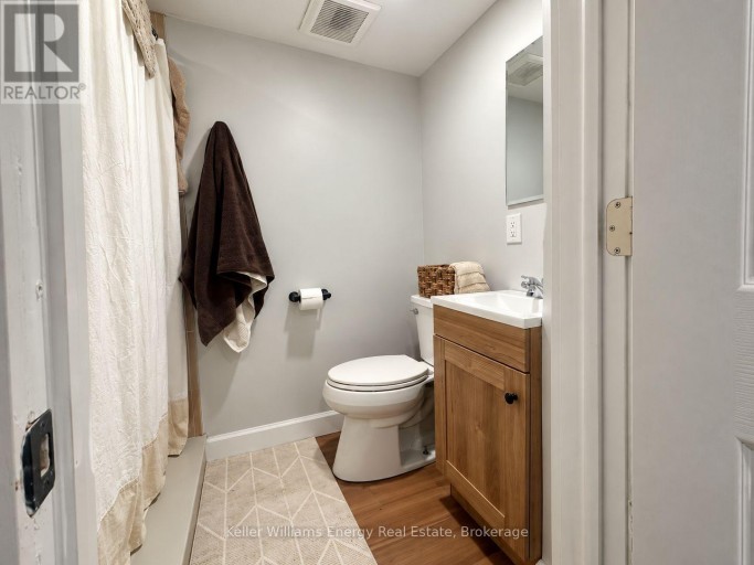 3 - 5 CRANDALL STREET, Kawartha Lakes (Lindsay), Ontario, K9V1R9