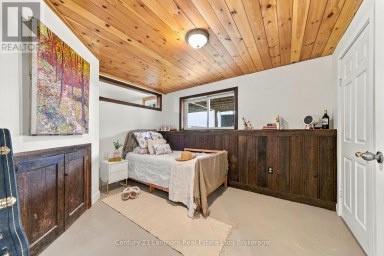 212 OLD MILFORD ROAD Prince Edward County (Hallowell Ward) Ontario photo 24