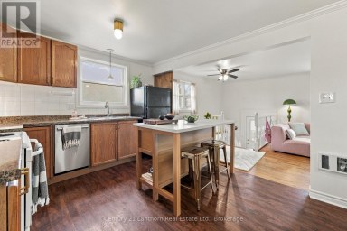 212 OLD MILFORD ROAD Prince Edward County (Hallowell Ward) Ontario photo 6