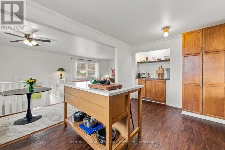 212 OLD MILFORD ROAD, Prince Edward County (Hallowell Ward), Ontario, K0K2T0