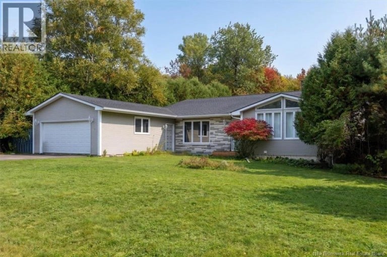 4 Hughes Crescent, Quispamsis, New Brunswick, E2E2S9