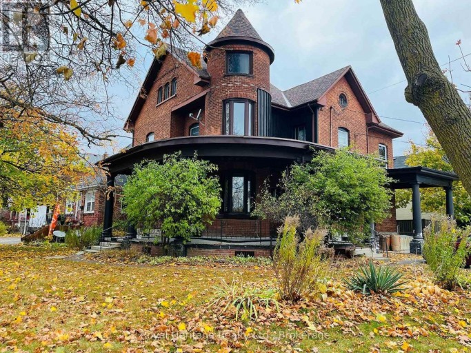 3 - 80 BRIDGE STREET W, Belleville (Belleville Ward), Ontario, K8P1J5