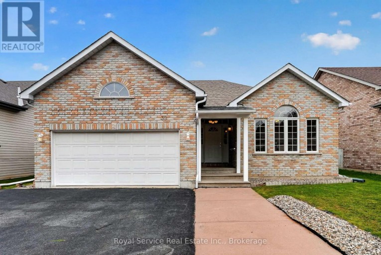 38 FINCH DRIVE, Belleville (Belleville Ward), Ontario, K8P5M6