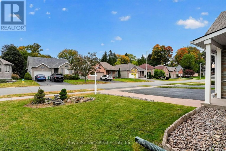 38 FINCH DRIVE, Belleville (Belleville Ward), Ontario, K8P5M6