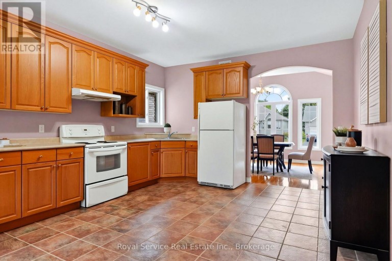 38 FINCH DRIVE, Belleville (Belleville Ward), Ontario, K8P5M6