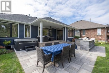 2181 LOCKWOOD CRESCENT Strathroy-Caradoc (Mount Brydges) Ontario photo 10