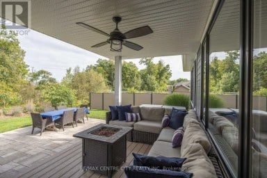 2181 LOCKWOOD CRESCENT Strathroy-Caradoc (Mount Brydges) Ontario photo 2