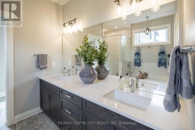 2181 LOCKWOOD CRESCENT Strathroy-Caradoc (Mount Brydges) Ontario photo 29