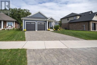 2181 LOCKWOOD CRESCENT Strathroy-Caradoc (Mount Brydges) Ontario photo 5