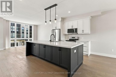 1 - 2500 MAIN STREET London South (South V) Ontario photo 12