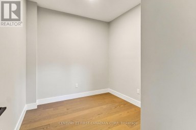 1 - 2500 MAIN STREET London South (South V) Ontario photo 19