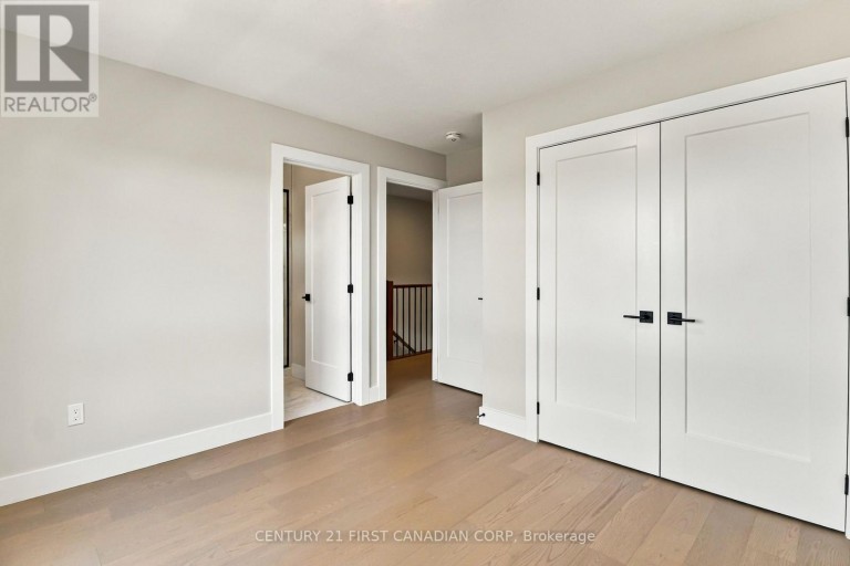 1 - 2500 MAIN STREET, London South (South V), Ontario, N6P1T5