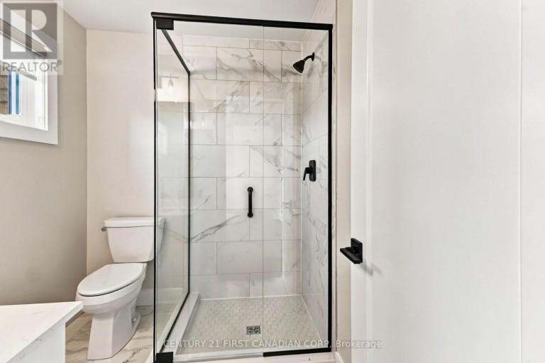 1 - 2500 MAIN STREET, London South (South V), Ontario, N6P1T5