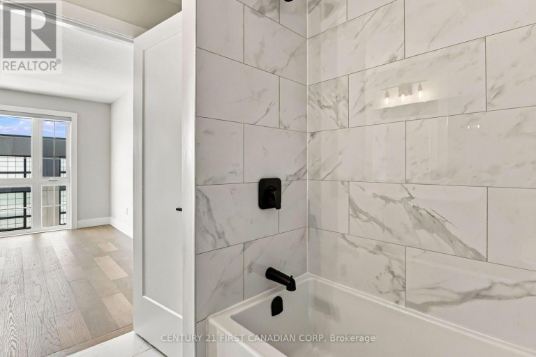 1 - 2500 MAIN STREET, London South (South V), Ontario, N6P1T5