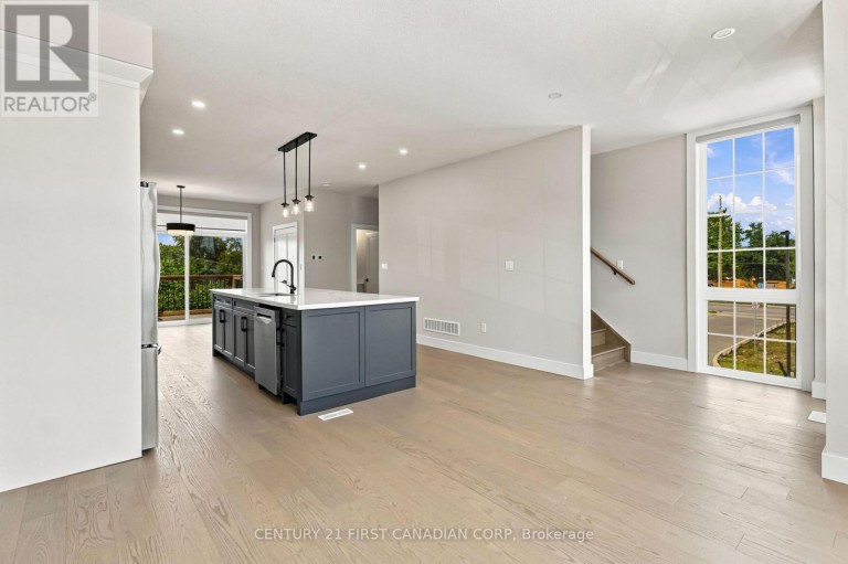 1 - 2500 MAIN STREET, London South (South V), Ontario, N6P1T5