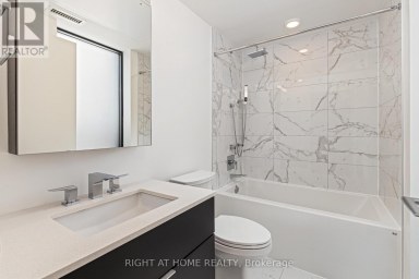 315 - 25 RICHMOND STREET E Toronto (Church-Yonge Corridor) Ontario photo 18