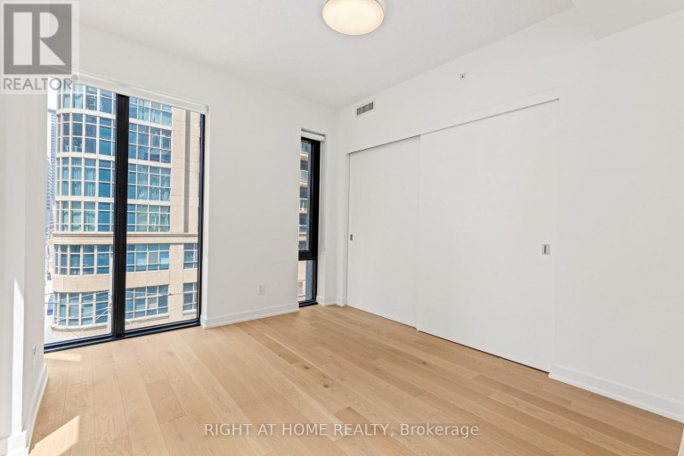 315 - 25 RICHMOND STREET E, Toronto (Church-Yonge Corridor), Ontario, M5C0A6