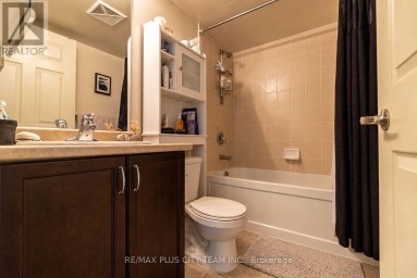 1103 - 19 GRAND TRUNK CRESCENT Toronto (Waterfront Communities) Ontario photo 10
