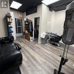36 HUNT STREET S Ajax (South East) Ontario photo 3
