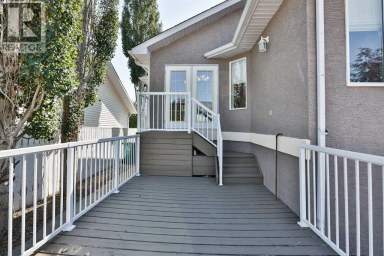 139 Heritage Circle W Lethbridge Alberta photo 26