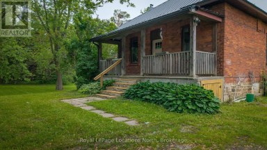 9038 COUNTY RD 91 ROAD Clearview Ontario photo 3