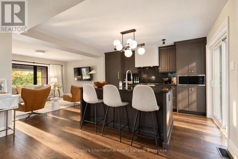 4 KING STREET, Clearview (Creemore), Ontario, L0M1G0
