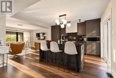 4 KING STREET Clearview (Creemore) Ontario photo 12