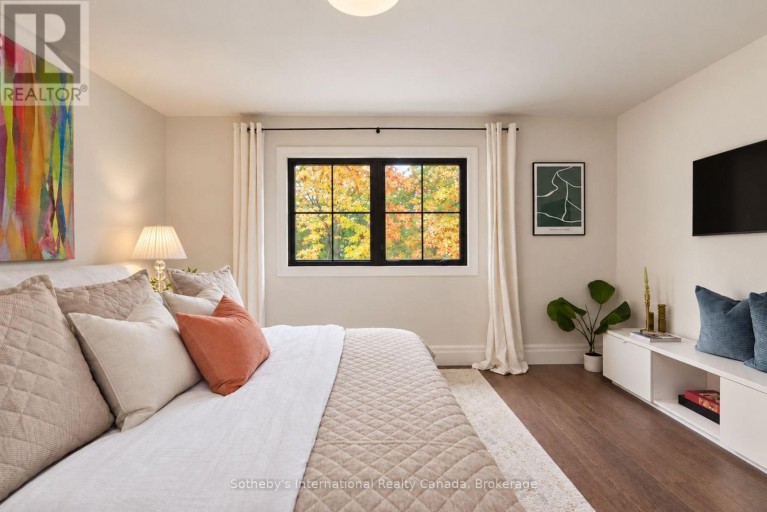 4 KING STREET, Clearview (Creemore), Ontario, L0M1G0