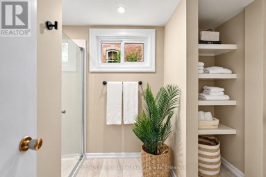 4 KING STREET Clearview (Creemore) Ontario photo 36