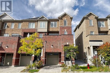 221 HARDING PARK STREET Newmarket (Glenway Estates) Ontario photo 3