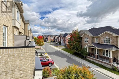 221 HARDING PARK STREET Newmarket (Glenway Estates) Ontario photo 38