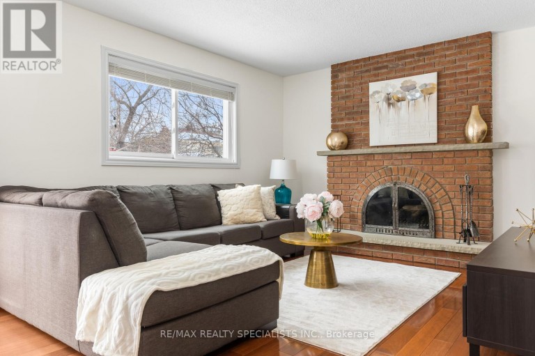 100 PRINCETON TERRACE, Brampton (Northgate), Ontario, L6S3S9