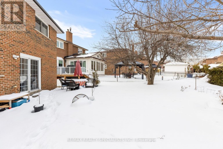 100 PRINCETON TERRACE, Brampton (Northgate), Ontario, L6S3S9
