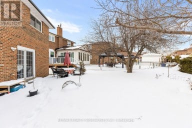 100 PRINCETON TERRACE Brampton (Northgate) Ontario photo 50