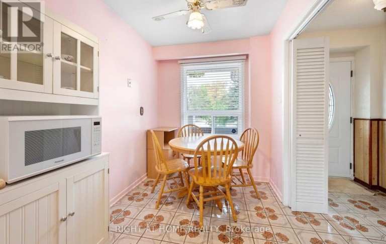 875 MESSENGER MEADOW DRIVE, Mississauga (Creditview), Ontario, L5C3T1